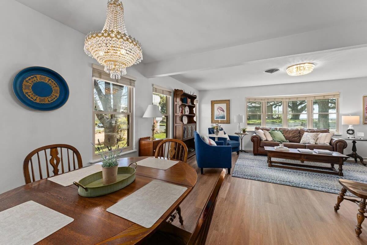 Vintage Veranda - Ping Pong Table & More Fredericksburg Exterior foto